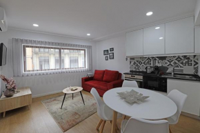 FLH Porto Essential Apartment